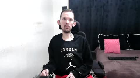 Thomas y Sophia online show from 02/23/25, 09:44