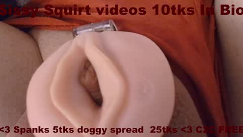 Snapshot of frenulumsnap chatting on 12/21/25, 05:58 Meadow online show from 12/21/25, 05:58