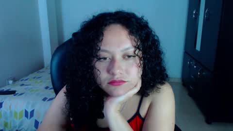 Snapshot of freud_x_louise1 chatting on 02/23/26, 05:38 Louise online show from 02/23/26, 05:38