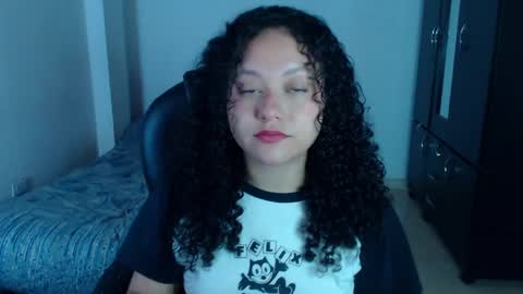 Snapshot of freud_x_louise1 chatting on 03/28/26, 10:37 Louise online show from 03/28/26, 10:37