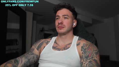 Snapshot of frewfun chatting on 12/02/25, 12:05 cameron online show from 12/02/25, 12:05