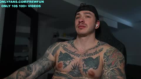 Snapshot of frewfun chatting on 02/25/26, 09:35 cameron online show from 02/25/26, 09:35