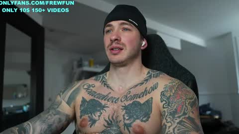 Snapshot of frewfun chatting on 04/07/26, 07:25 cameron online show from 04/07/26, 07:25