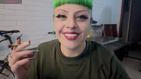 freyaa_sorceress online show from 11/10/25, 05:39