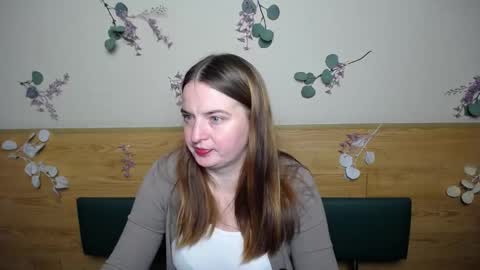 FreyaDak online show from 12/14/24, 12:33