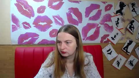 FreyaDak online show from 10/12/25, 05:17