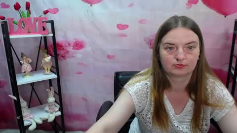 Snapshot of freyadak chatting on 05/26/26, 05:20 FreyaDak online show from 05/26/26, 05:20