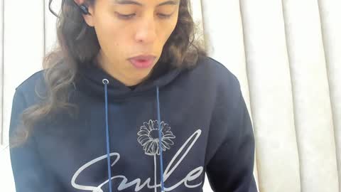 FREYA online show from 01/10/25, 05:13