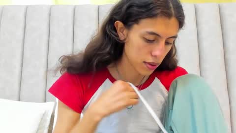 FREYA online show from 02/12/25, 01:19