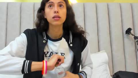 FREYA online show from 02/12/25, 07:13