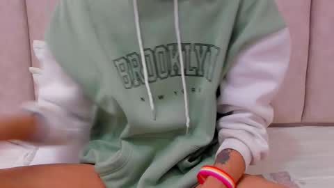 FREYA online show from 10/04/25, 05:55