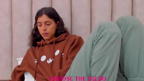 FREYA online show from 10/29/25, 08:10