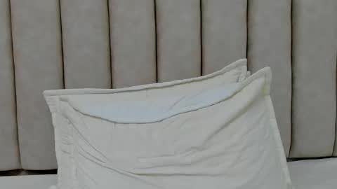 FREYA online show from 11/05/25, 06:52