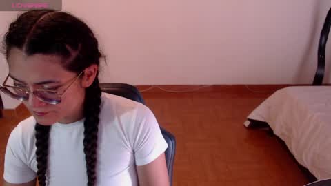 freyarouge online show from 04/20/26, 03:37