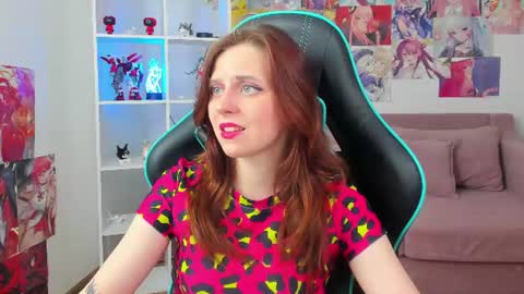 Snapshot of freyaveys chatting on 06/29/26, 10:15 FreyaVeys online show from 06/29/26, 10:15
