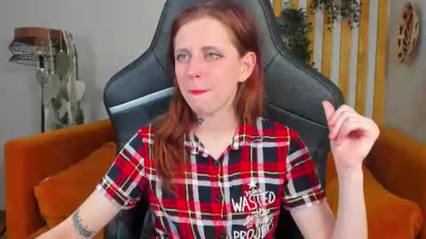 Snapshot of freyaveys chatting on 07/04/26, 05:08 FreyaVeys online show from 07/04/26, 05:08
