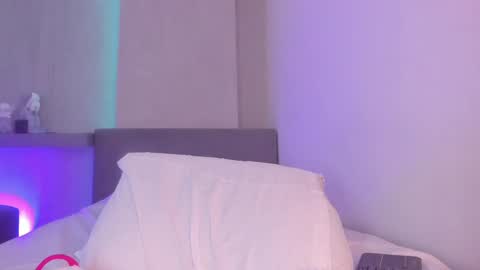 Pau. online show from 10/08/25, 10:57