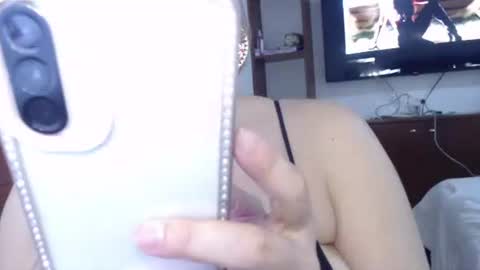 Snapshot of freyjashine_x chatting on 06/01/26, 06:31 FREYJA LOREN online show from 06/01/26, 06:31