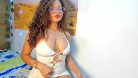 Snapshot of frezzita_ chatting on 10/11/25, 07:34 Frezzita online show from 10/11/25, 07:34