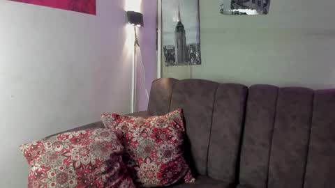 Snapshot of frezzita_ chatting on 11/05/25, 08:42 Frezzita online show from 11/05/25, 08:42