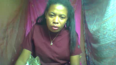 Snapshot of frica9794 chatting on 05/10/26, 05:12 frica9794 online show from 05/10/26, 05:12