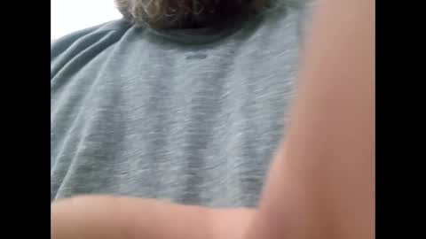 Snapshot of frickish chatting on 01/06/26, 12:31 Frickish online show from 01/06/26, 12:31