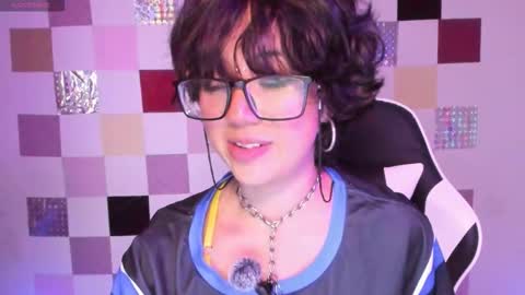 Snapshot of frida_lassi_ chatting on 03/25/26, 09:43 frida_lassi_ online show from 03/25/26, 09:43