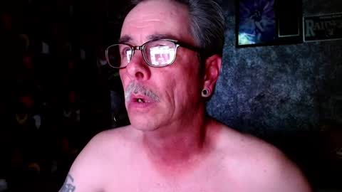 Snapshot of frindwbenies chatting on 02/16/25, 06:32 Frindwbenies online show from 02/16/25, 06:32