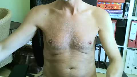 Snapshot of frisco69 chatting on 05/29/26, 11:08 frisco69 online show from 05/29/26, 11:08