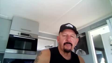 bob online show from 10/29/25, 10:28