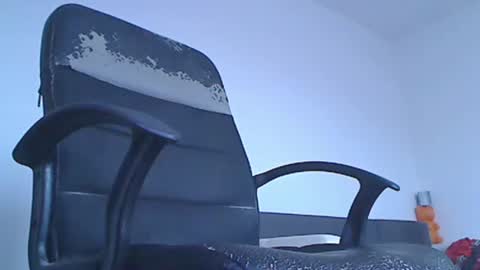 Snapshot of fritz12007 chatting on 01/17/26, 07:57 sexykl online show from 01/17/26, 07:57