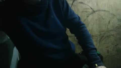 Snapshot of frobinhood1st chatting on 11/30/25, 06:06 frobinhood1st online show from 11/30/25, 06:06