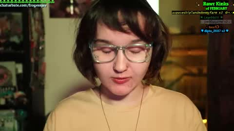 Snapshot of frogessjay chatting on 02/25/26, 02:43 Jaywise Frogfoot online show from 02/25/26, 02:43