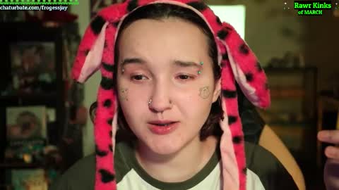 Snapshot of frogessjay chatting on 03/01/26, 06:43 Jaywise Frogfoot online show from 03/01/26, 06:43