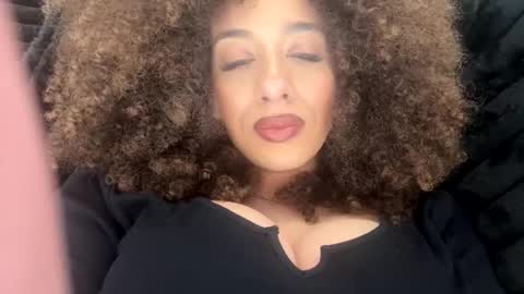 Snapshot of frokitty chatting on 03/24/26, 09:42 FroVixen online show from 03/24/26, 09:42