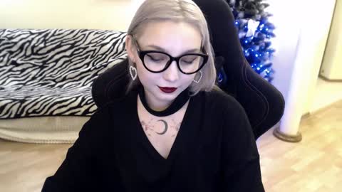 Lilith online show from 12/25/24, 05:58