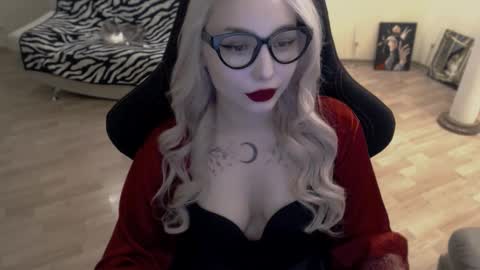 Lilith online show from 11/10/25, 11:42