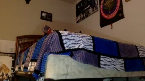 Snapshot of fromthabac chatting on 10/01/25, 03:45 fromthabac online show from 10/01/25, 03:45