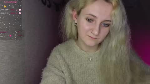 Snapshot of frosty_blueberries4 chatting on 02/11/25, 11:32 ANA online show from 02/11/25, 11:32