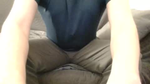 Snapshot of frowx chatting on 02/11/26, 10:59 Frowxy online show from 02/11/26, 10:59