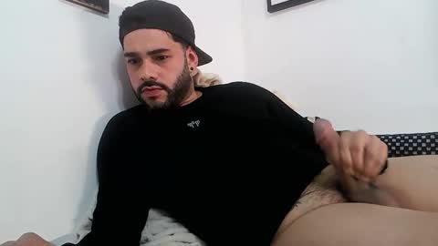 Snapshot of froxd chatting on 03/25/26, 05:24 Adn online show from 03/25/26, 05:24