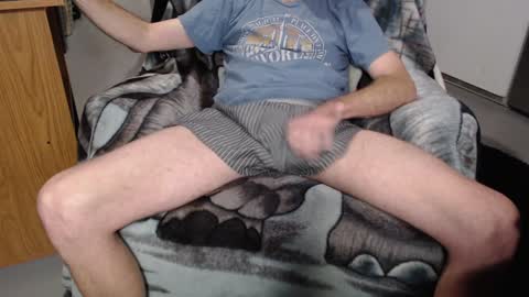 Snapshot of froy4989 chatting on 01/09/25, 01:56 Froy4989 online show from 01/09/25, 01:56