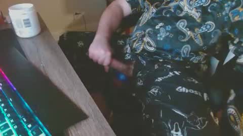 Snapshot of frozen_ice chatting on 03/22/26, 05:49 frozen_ice online show from 03/22/26, 05:49