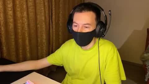 Snapshot of froztai chatting on 12/04/25, 07:44 froztai online show from 12/04/25, 07:44