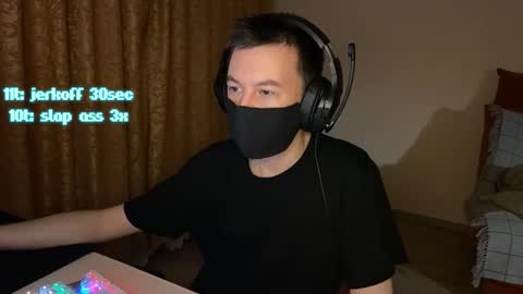 Snapshot of froztai chatting on 12/14/25, 07:07 froztai online show from 12/14/25, 07:07