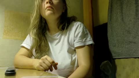 FrumCake online show from 03/31/26, 01:40