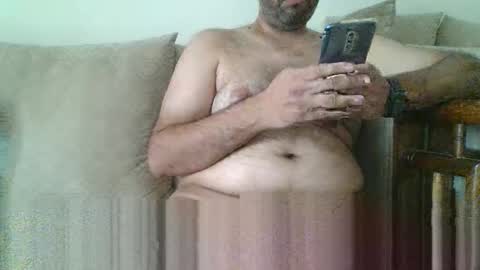 Snapshot of fruti_loops chatting on 02/23/26, 10:45 fruti loops Bull online show from 02/23/26, 10:45