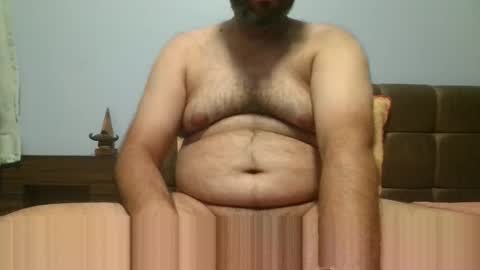 Snapshot of fruti_loops chatting on 03/06/26, 05:20 fruti loops Bull online show from 03/06/26, 05:20