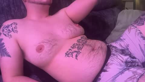 Snapshot of ftm_aqua chatting on 10/03/25, 12:51 ftm_aqua online show from 10/03/25, 12:51