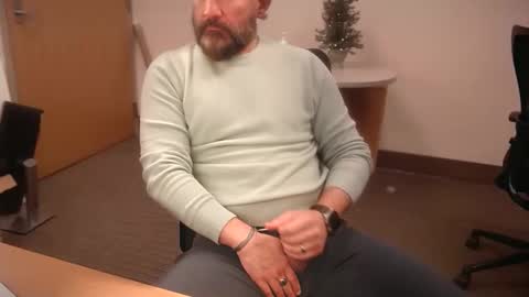 Snapshot of fuckadilf chatting on 12/19/24, 04:57 fuckadilf online show from 12/19/24, 04:57